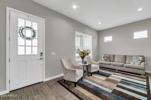 10518 W Albert Lane, Peoria, AZ 85382