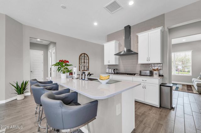 10518 W Albert Lane, Peoria, AZ 85382