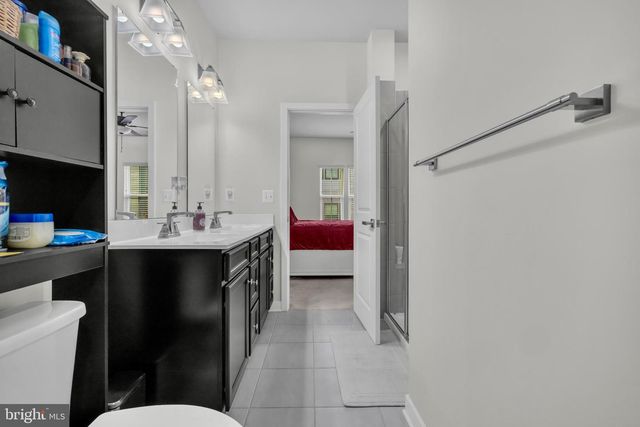 7111 SOLLERS POINT RD, Baltimore, MD 21222