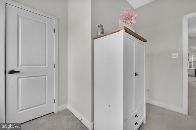 7111 SOLLERS POINT RD, Baltimore, MD 21222