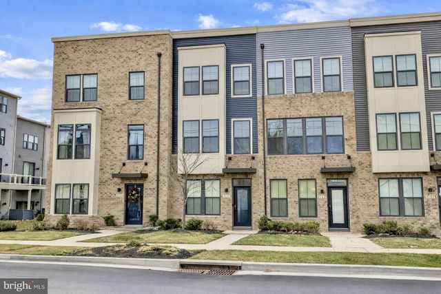 7111 SOLLERS POINT RD, Baltimore, MD 21222