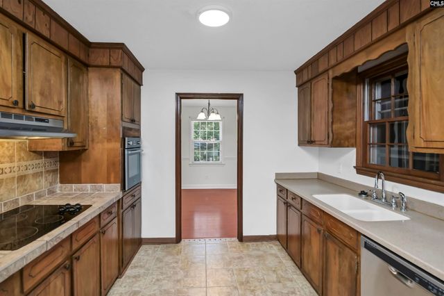 136 Traylors Gate Circle, Irmo, SC 29063
