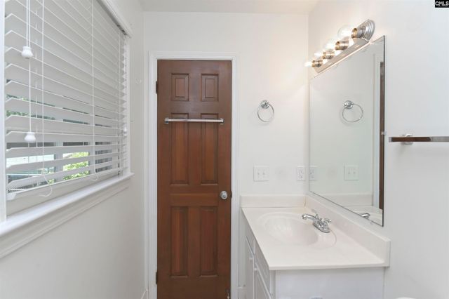 136 Traylors Gate Circle, Irmo, SC 29063