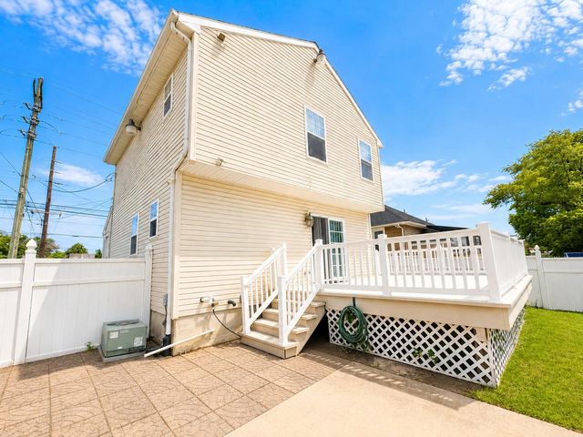 8269 RIVER, Pennsauken, NJ 08110