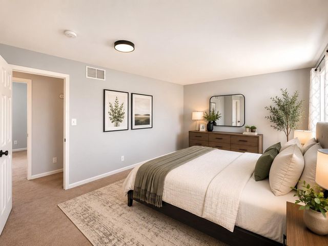 8269 RIVER, Pennsauken, NJ 08110