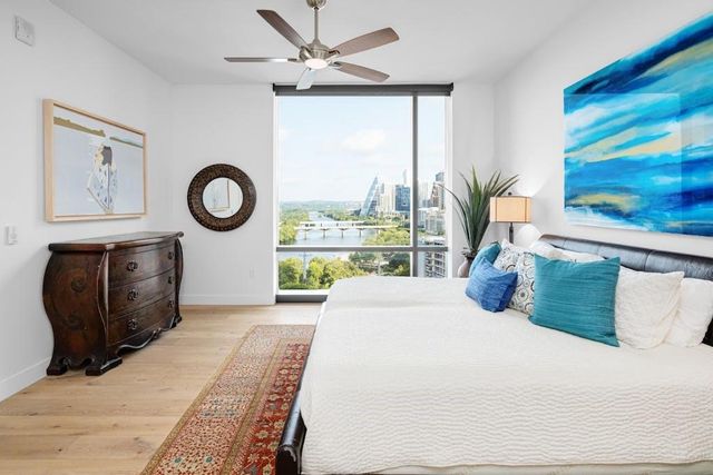 70 Rainey ST 1306, Austin, TX 78701