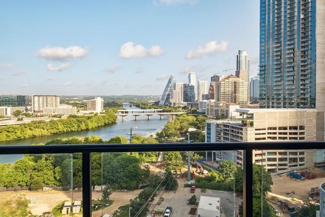 70 Rainey ST 1306, Austin, TX 78701