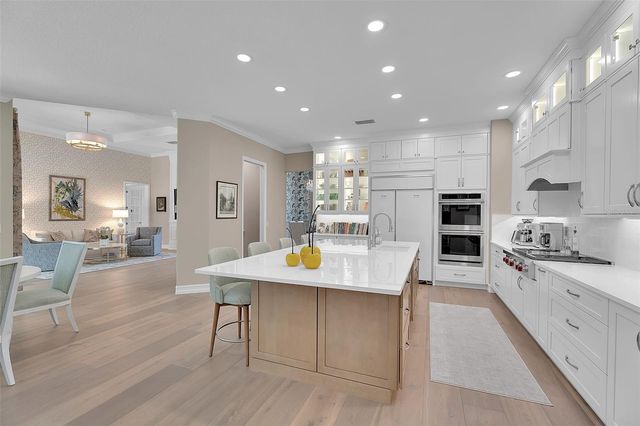 8986 BLOOMFIELD BOULEVARD, Sarasota, FL 34238