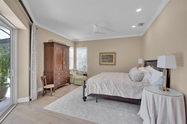 8986 BLOOMFIELD BOULEVARD, Sarasota, FL 34238