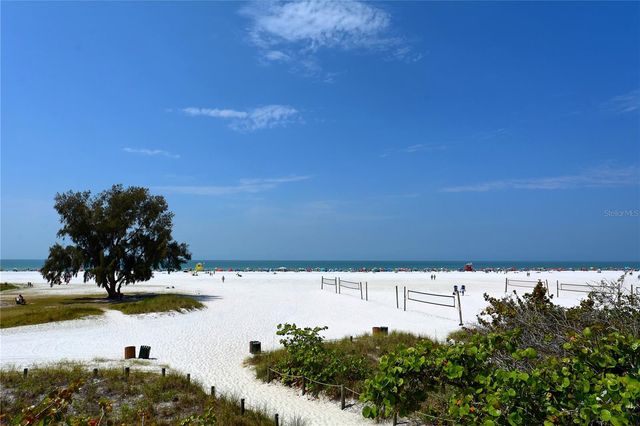 8986 BLOOMFIELD BOULEVARD, Sarasota, FL 34238