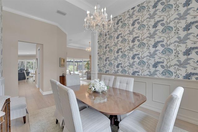 8986 BLOOMFIELD BOULEVARD, Sarasota, FL 34238
