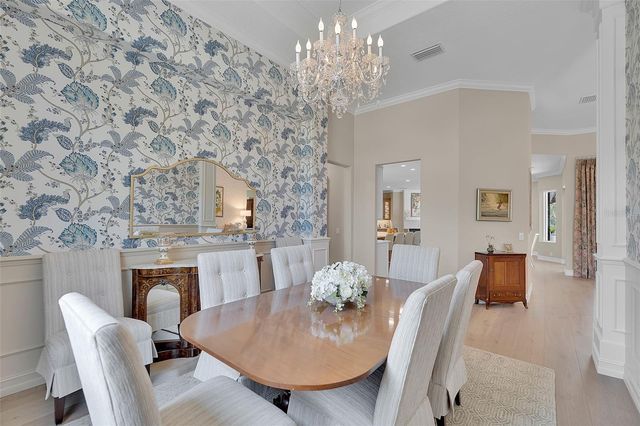 8986 BLOOMFIELD BOULEVARD, Sarasota, FL 34238