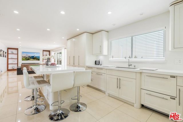 18248 Rosita Street, Los Angeles, CA 91356