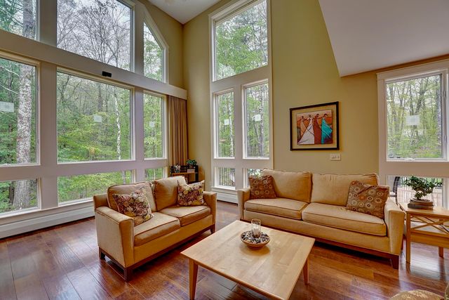 38 Bassett Lane, Newfields, NH 03856