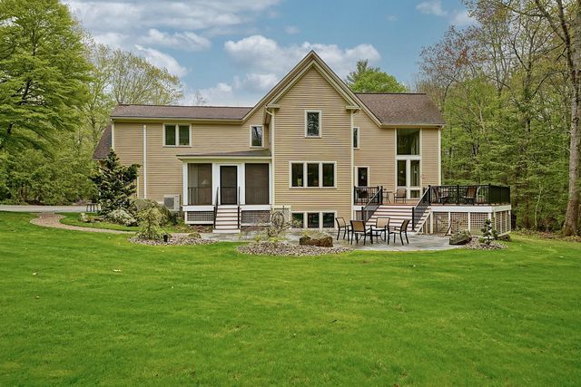 38 Bassett Lane, Newfields, NH 03856