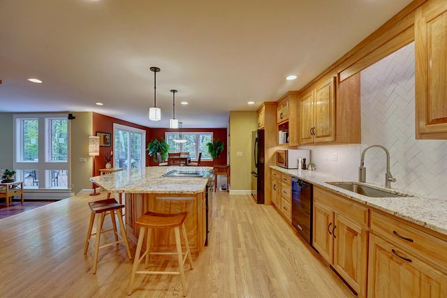 38 Bassett Lane, Newfields, NH 03856