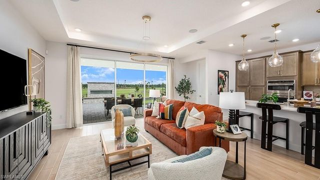 19591 Lana Del TRCE, Estero, FL 33928