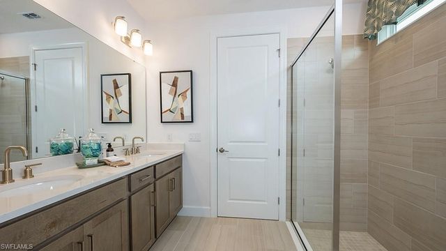 19591 Lana Del TRCE, Estero, FL 33928