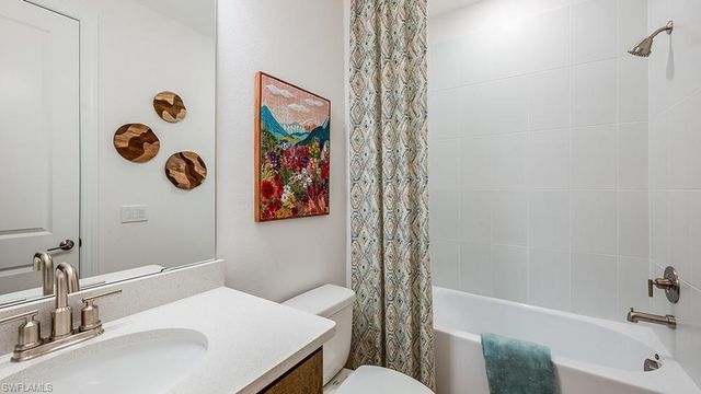 19591 Lana Del TRCE, Estero, FL 33928