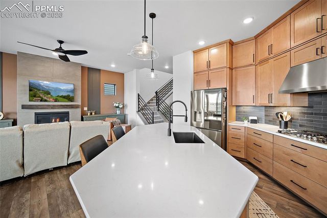 8860 Frolic View, Colorado Springs, CO 80924