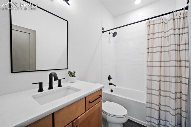 8860 Frolic View, Colorado Springs, CO 80924