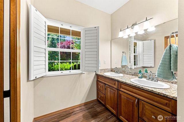 15330 159th Lane SE, Yelm, WA 98597