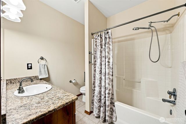 15330 159th Lane SE, Yelm, WA 98597