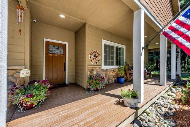 15330 159th Lane SE, Yelm, WA 98597