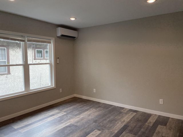 1952 Saint Clair Avenue, Saint Paul, MN 55105
