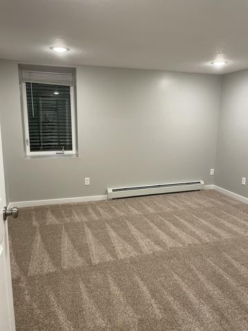 1952 Saint Clair Avenue, Saint Paul, MN 55105