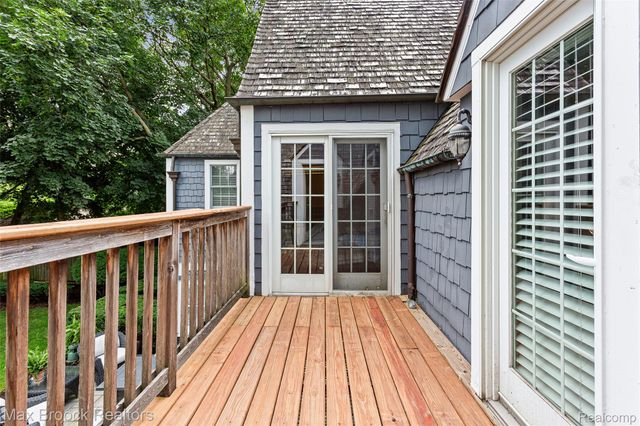 416 Puritan Avenue, Birmingham, MI 48009
