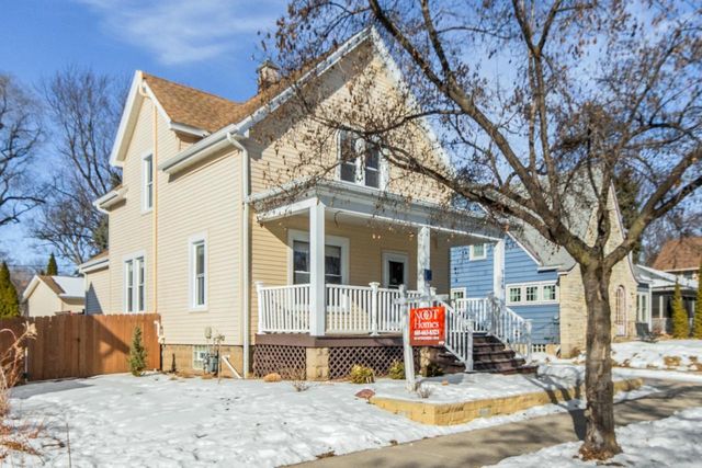 936 O'SHERIDAN Street, Madison, WI 53715