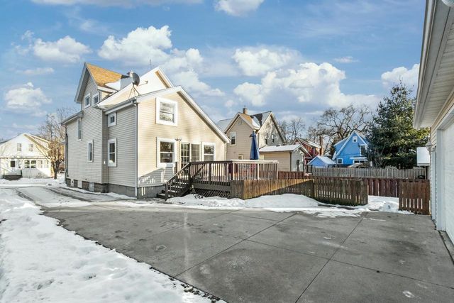 936 O'SHERIDAN Street, Madison, WI 53715