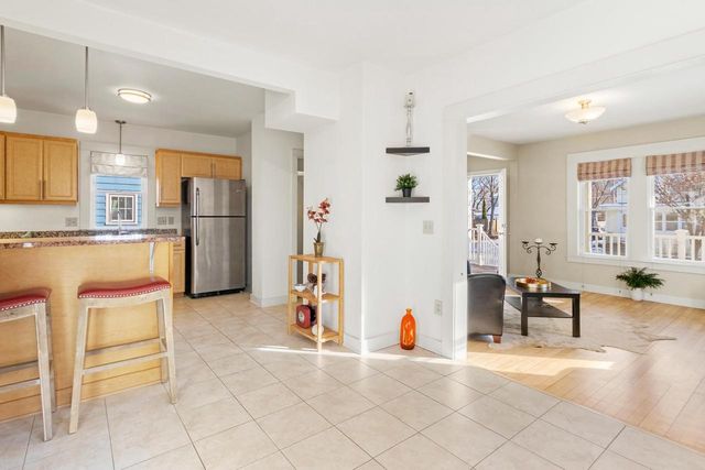 936 O'SHERIDAN Street, Madison, WI 53715