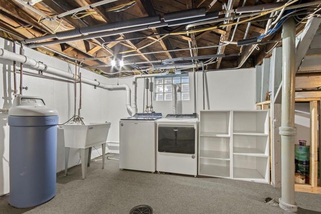 936 O'SHERIDAN Street, Madison, WI 53715