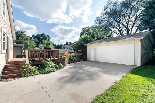 936 O'SHERIDAN Street, Madison, WI 53715