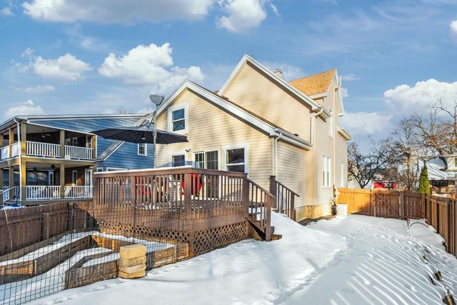 936 O'SHERIDAN Street, Madison, WI 53715