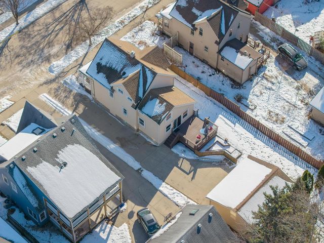 936 O'SHERIDAN Street, Madison, WI 53715