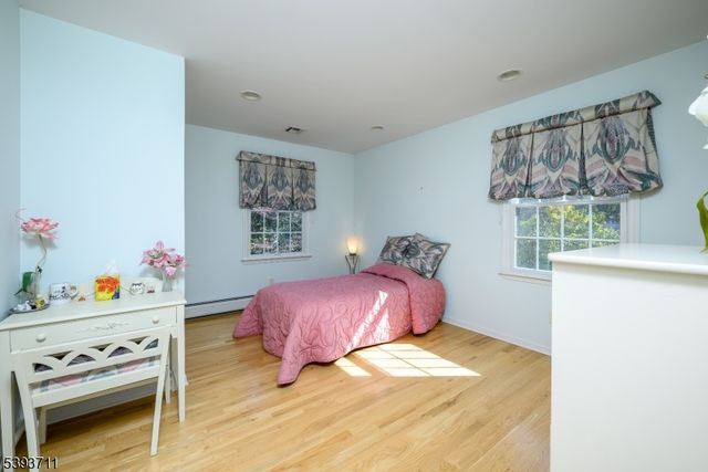 2 Autumn Ave, Clark Twp., NJ 07066