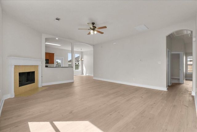 122 Tonkawa Canyon Drive, La Marque, TX 77568