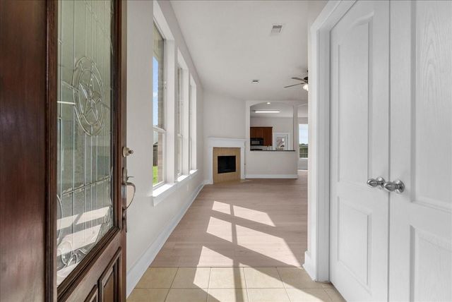 122 Tonkawa Canyon Drive, La Marque, TX 77568