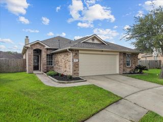 122 Tonkawa Canyon Drive, La Marque, TX 77568