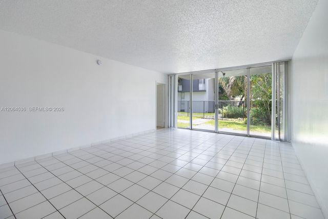2930 Forest Hills Blvd B102, Coral Springs, FL 33065