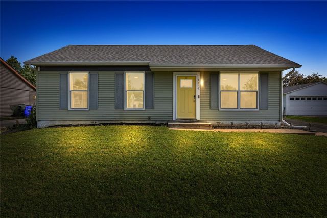 3716 Fir Tree Drive NE, Cedar Rapids, IA 52402