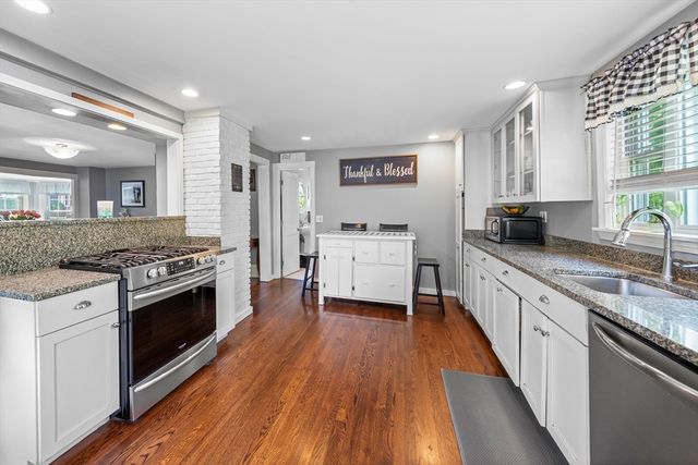 623 Commercial St, Braintree, MA 02184