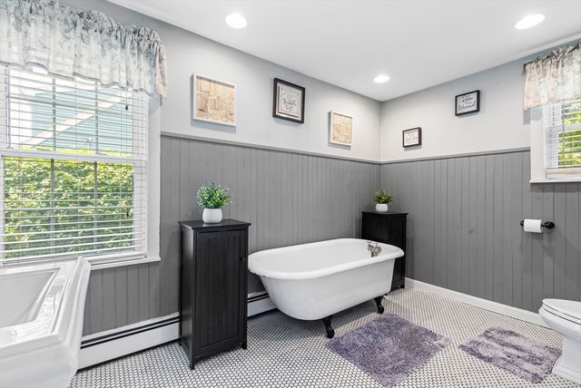 623 Commercial St, Braintree, MA 02184