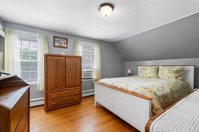 623 Commercial St, Braintree, MA 02184