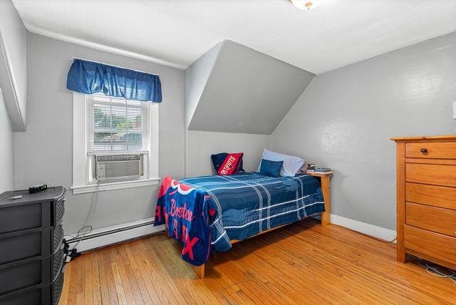 623 Commercial St, Braintree, MA 02184