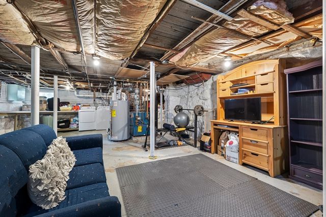 623 Commercial St, Braintree, MA 02184