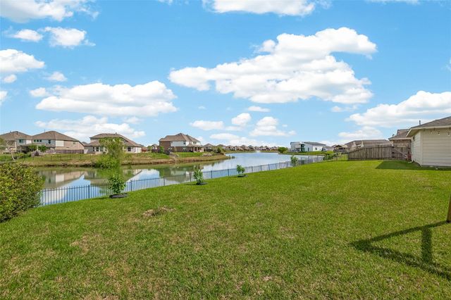 29 Palmero Way, Manvel, TX 77578